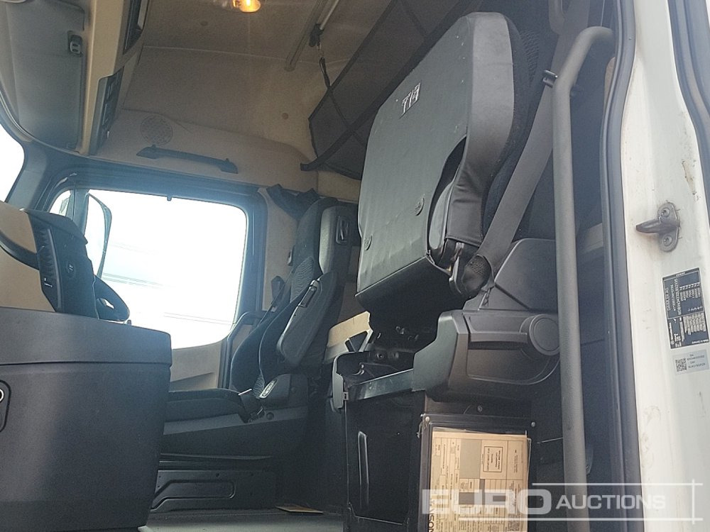 Cabeza tractora 2014 Mercedes Actros 2545: foto 24