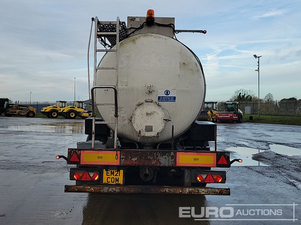 Crane Freuhauf Tri Axle Tanker Trailer - Semirremolque cisterna: foto 4 Crane Freuhauf Tri Axle Tanker Trailer - Semirremolque cisterna: foto 4