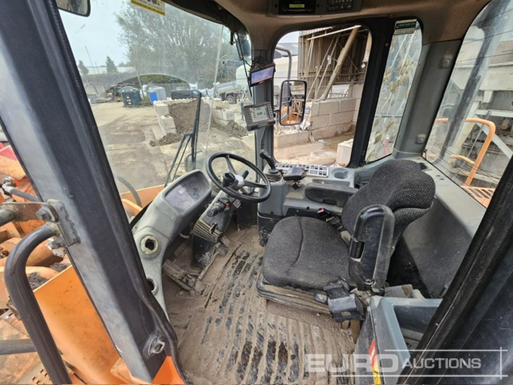 Doosan DL300 - Cargadora de ruedas: foto 5 Doosan DL300 - Cargadora de ruedas: foto 5