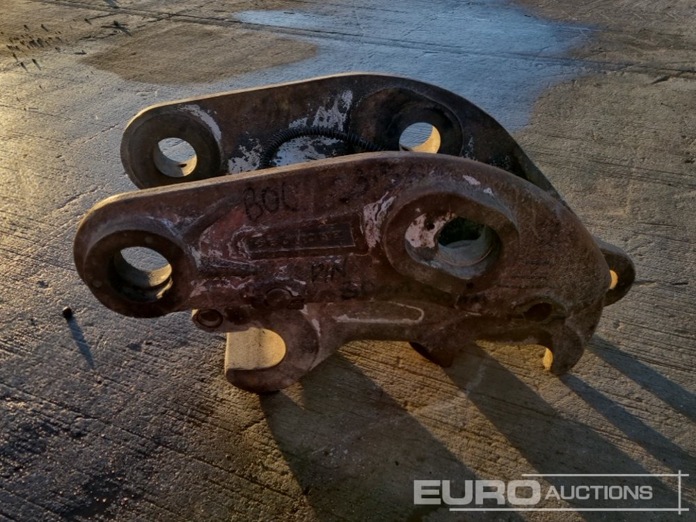 Dromone Hydraulic Double Lock Quick Hitch 80mm Pin to suit 20 Ton Excavator - Acoplamiento rápido: foto 2 Dromone Hydraulic Double Lock Quick Hitch 80mm Pin to suit 20 Ton Excavator - Acoplamiento rápido: foto 2