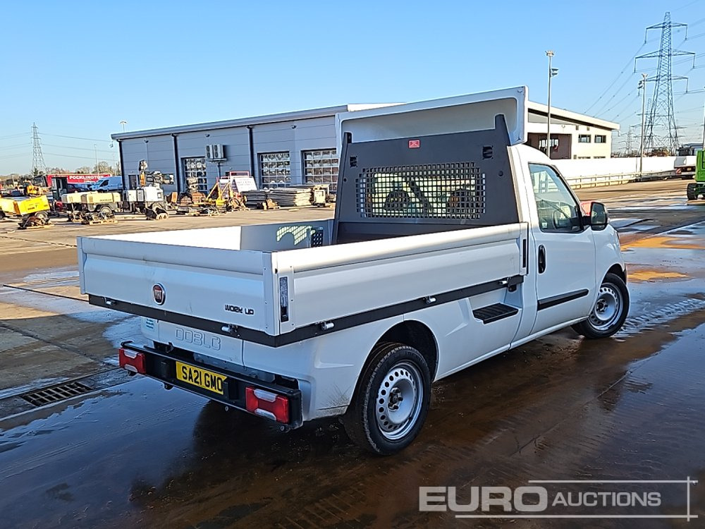 Fiat Doblo - Furgoneta caja abierta: foto 5 Fiat Doblo - Furgoneta caja abierta: foto 5