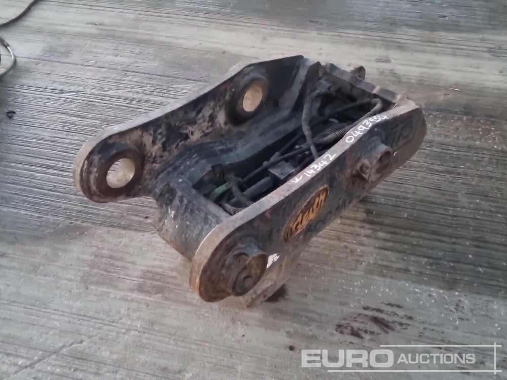 Geith Hydraulic Double Lock Quick Hitch 80mm Pin to suit 20 Ton Excavator - Acoplamiento rápido: foto 1 Geith Hydraulic Double Lock Quick Hitch 80mm Pin to suit 20 Ton Excavator - Acoplamiento rápido: foto 1