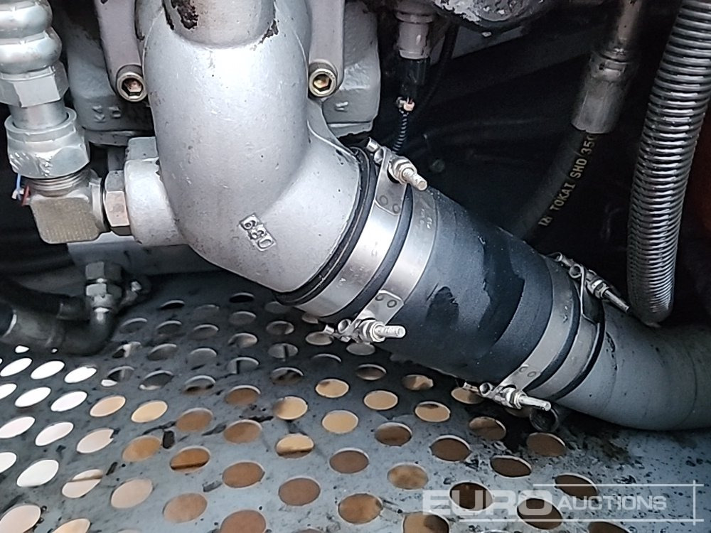 Excavadora de cadenas Hitachi ZX210LC-3: foto 44