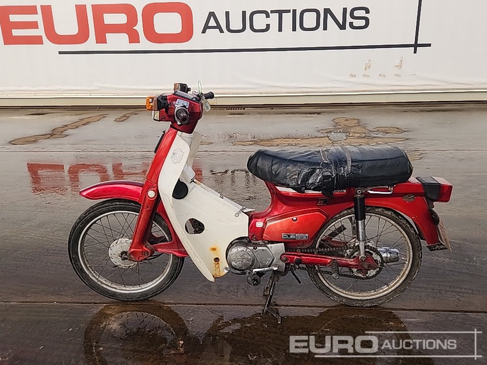 Honda Cub 90 Moped - Motocicleta: foto 2 Honda Cub 90 Moped - Motocicleta: foto 2