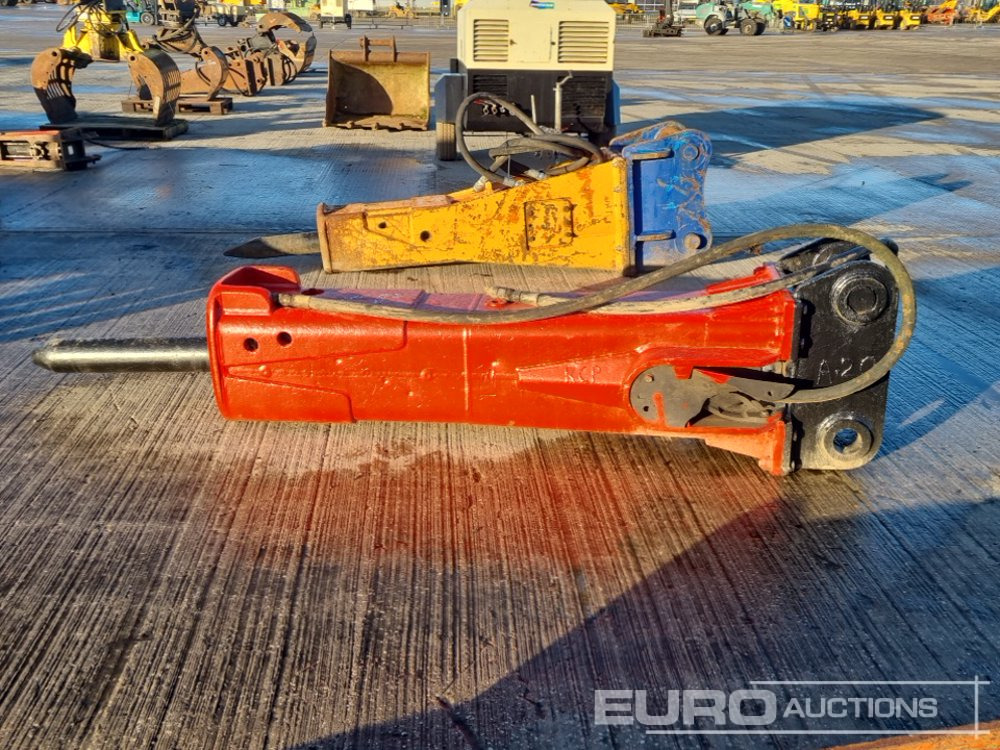 Hydraulic Breaker 80mm Pin to suit 20 Ton Excavator - Martillo hidráulico: foto 2 Hydraulic Breaker 80mm Pin to suit 20 Ton Excavator - Martillo hidráulico: foto 2