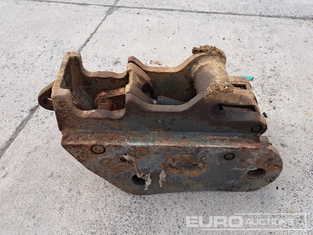 Hydraulic Quick Hitch 80mm Pin to suit 20 Ton Excavator - Acoplamiento rápido: foto 2 Hydraulic Quick Hitch 80mm Pin to suit 20 Ton Excavator - Acoplamiento rápido: foto 2