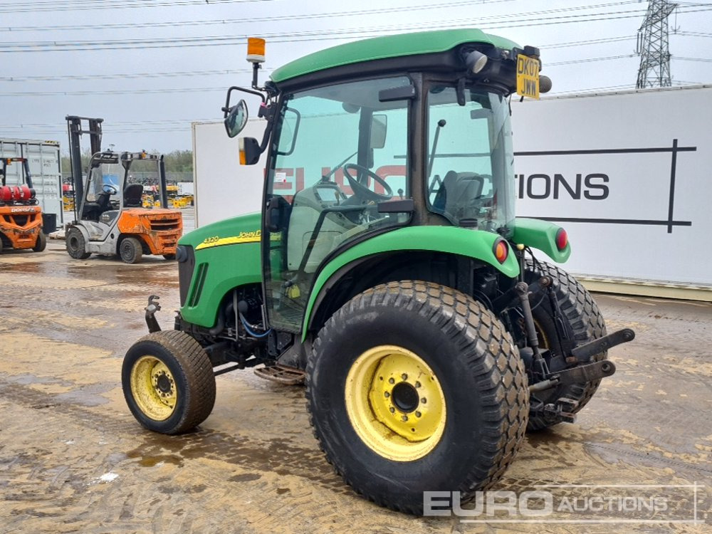 John Deere 4320 - Mini tractor: foto 3 John Deere 4320 - Mini tractor: foto 3