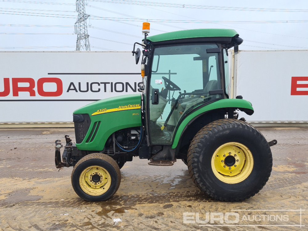 John Deere 4320 - Mini tractor: foto 2 John Deere 4320 - Mini tractor: foto 2