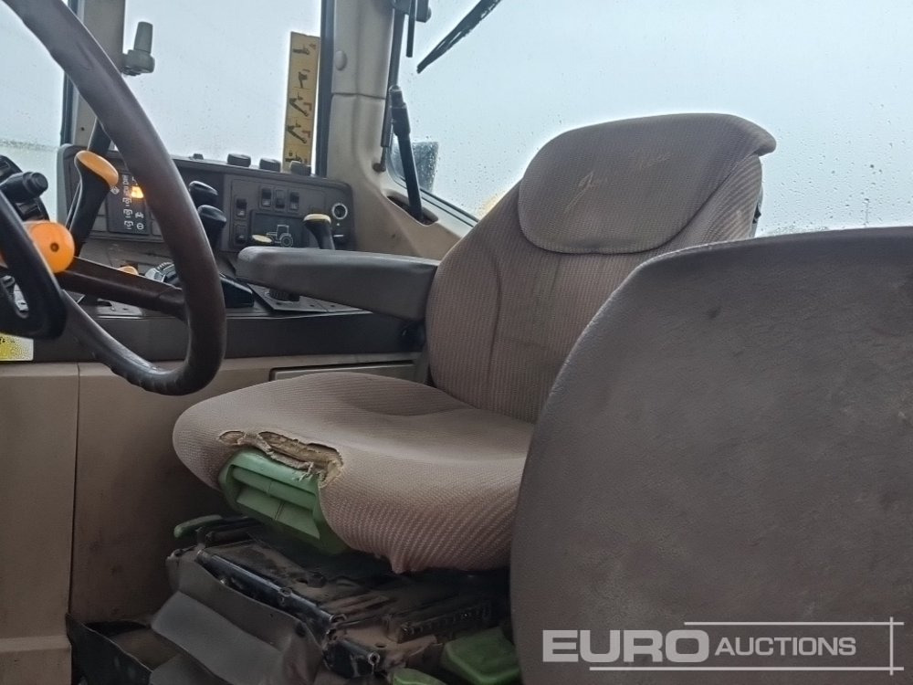 Tractor John Deere 6810: foto 29