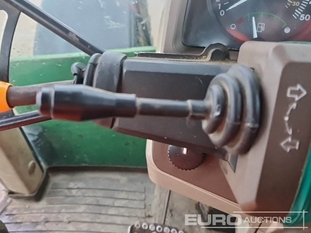 Tractor John Deere 6810: foto 41