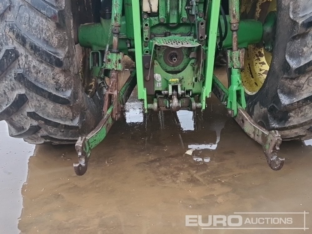 Tractor John Deere 6810: foto 17
