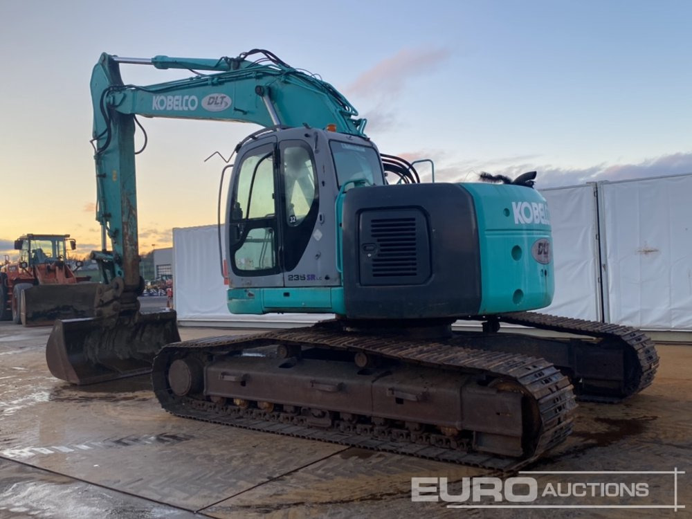 Kobelco SK235SRLC - Excavadora de cadenas: foto 3 Kobelco SK235SRLC - Excavadora de cadenas: foto 3