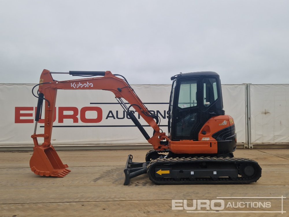 Kubota U55-4 - Miniexcavadora: foto 2 Kubota U55-4 - Miniexcavadora: foto 2