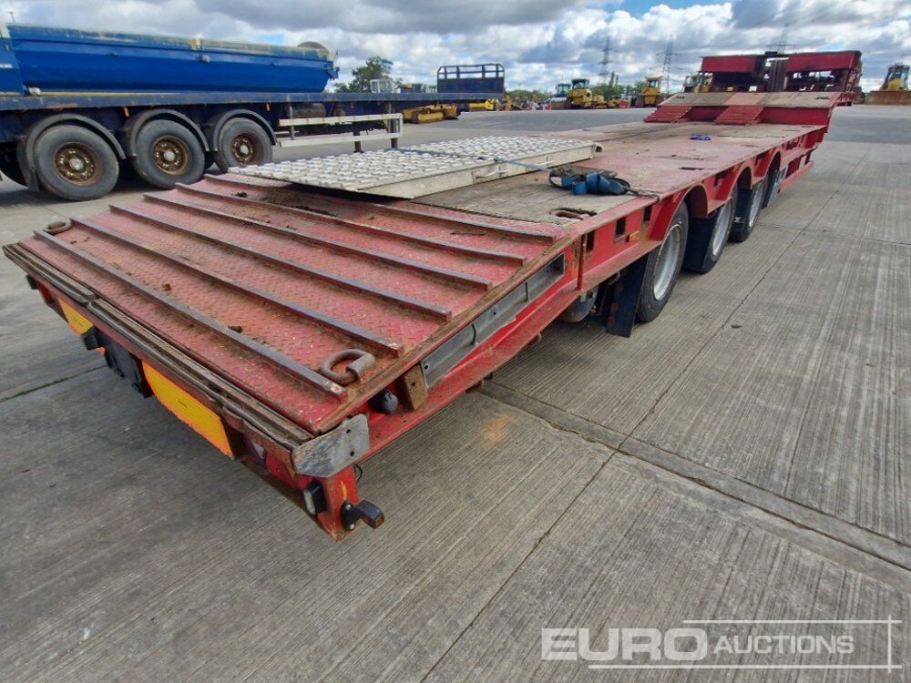 M&G Trailers Ltd, Step Frame Low Loader Tri Axle Rear Steering, 3m Extendable C/w Out Riggers & Alloy Ramps - Remolque góndola rebajadas: foto 5 M&G Trailers Ltd, Step Frame Low Loader Tri Axle Rear Steering, 3m Extendable C/w Out Riggers & Alloy Ramps - Remolque góndola rebajadas: foto 5