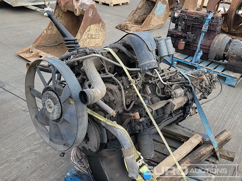 MAN 6 Cylinder Engine, Gearbox - Motor: foto 1 MAN 6 Cylinder Engine, Gearbox - Motor: foto 1