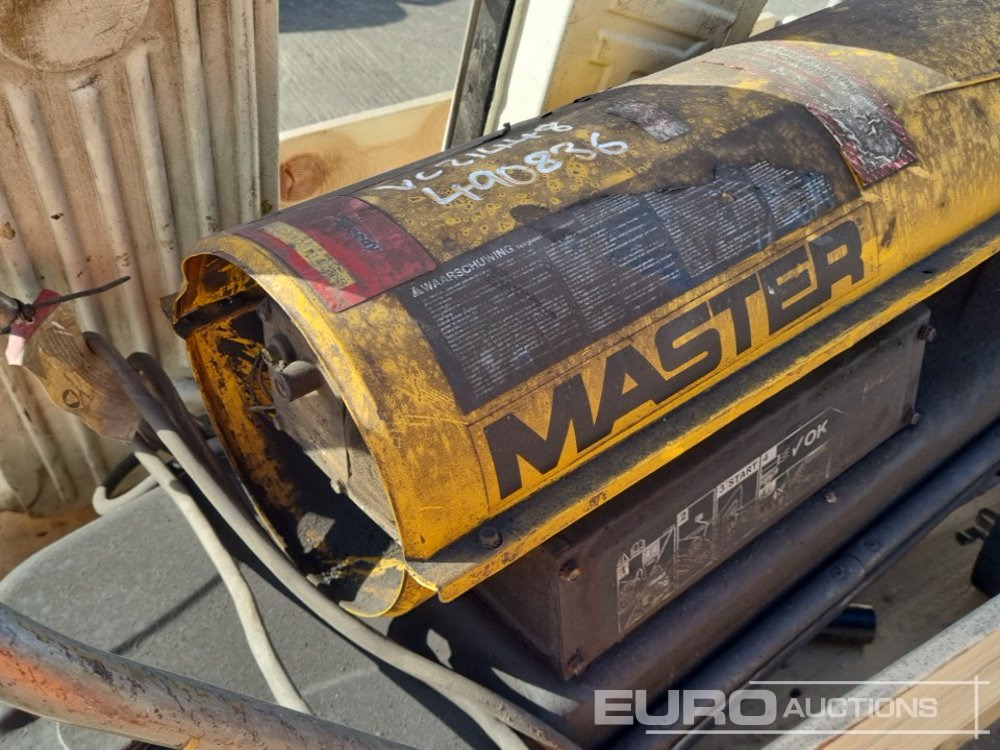 Equipo de construcción Master 100 Volt Space Heater, 110 Volt Mobile Band Saw: foto 13