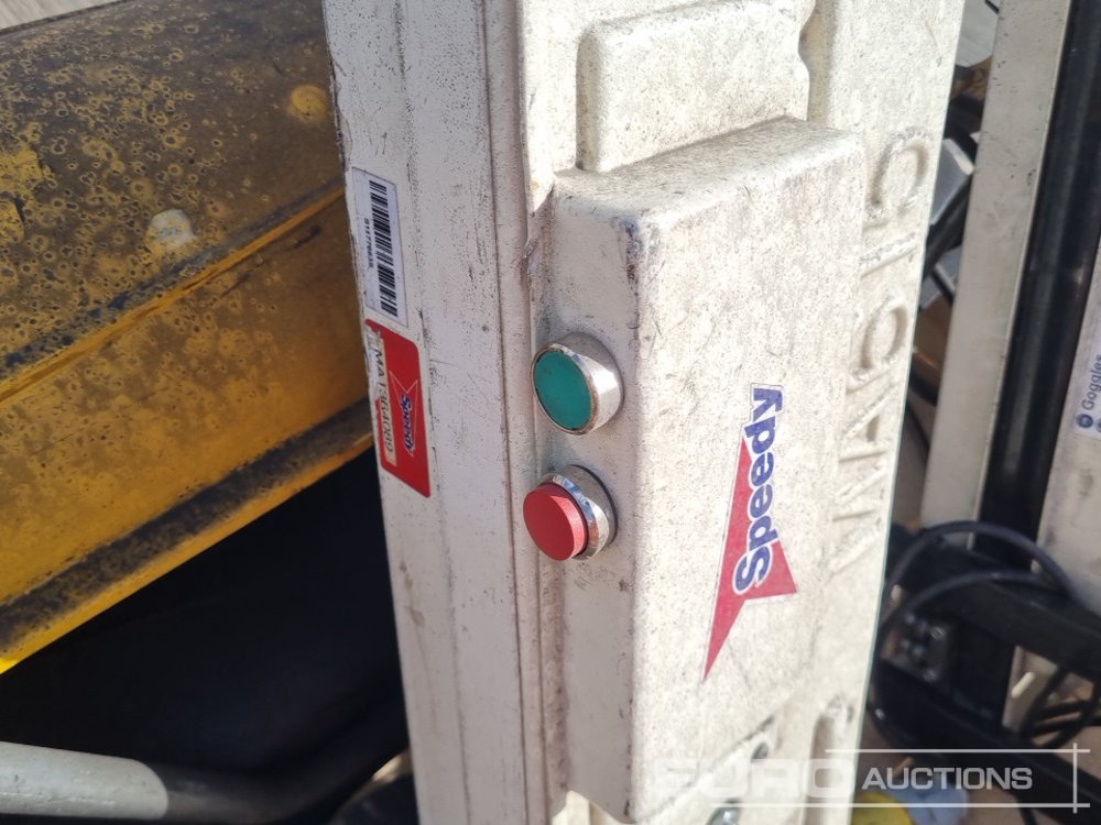 Equipo de construcción Master 100 Volt Space Heater, 110 Volt Mobile Band Saw: foto 10