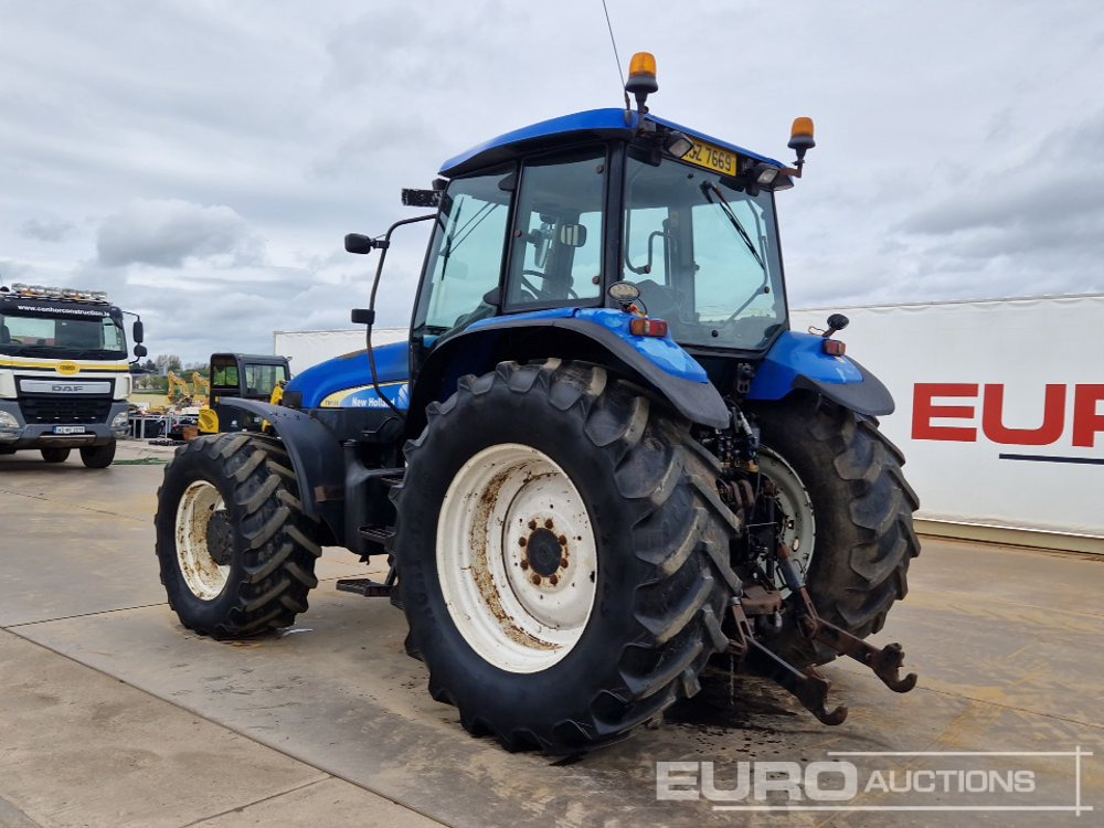 New Holland TM155 - Tractor: foto 3 New Holland TM155 - Tractor: foto 3