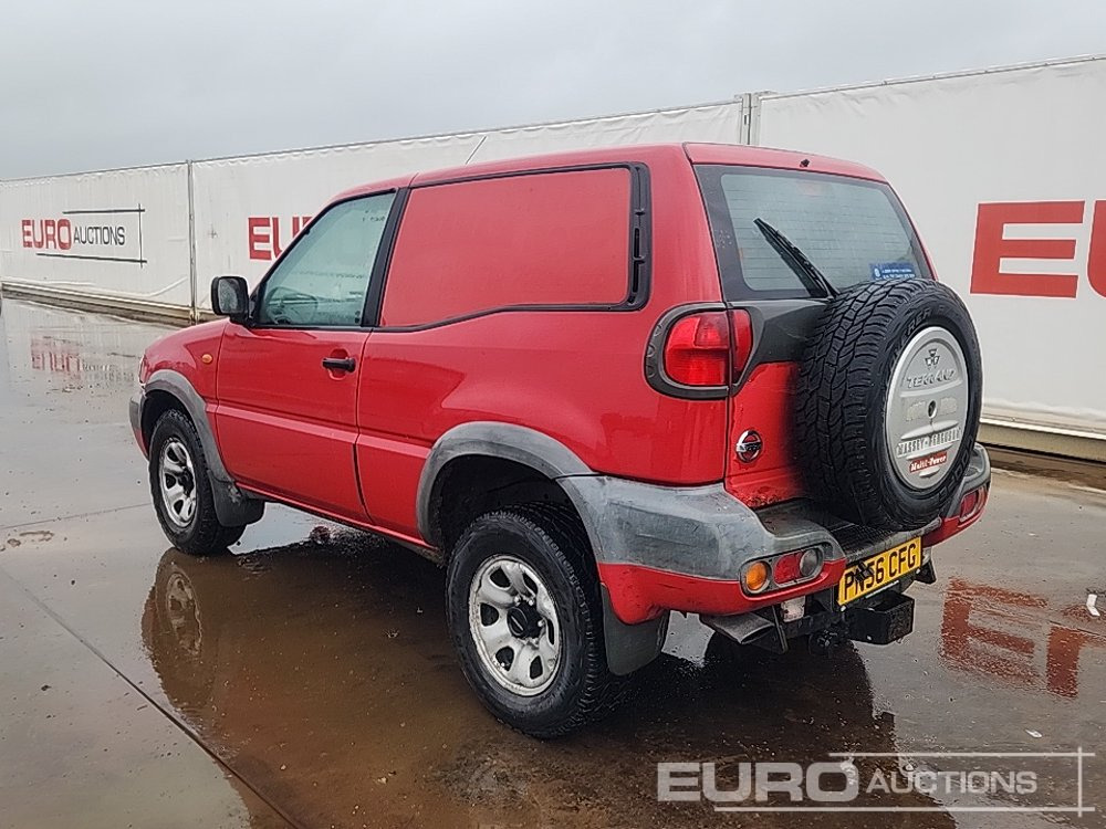 Nissan Terrano - SUV/ Todoterreno: foto 3 Nissan Terrano - SUV/ Todoterreno: foto 3