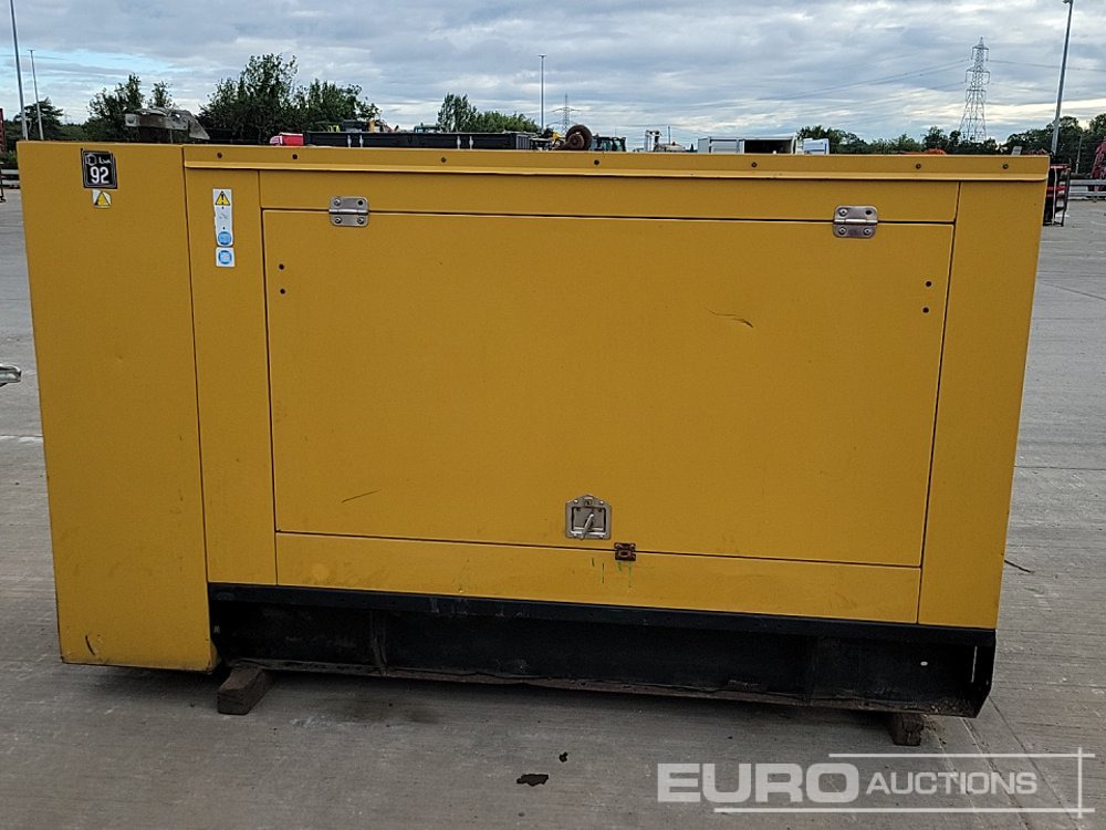 Olympian 75kVA Generator, Caterpillar Engine - Generador industriale: foto 4 Olympian 75kVA Generator, Caterpillar Engine - Generador industriale: foto 4