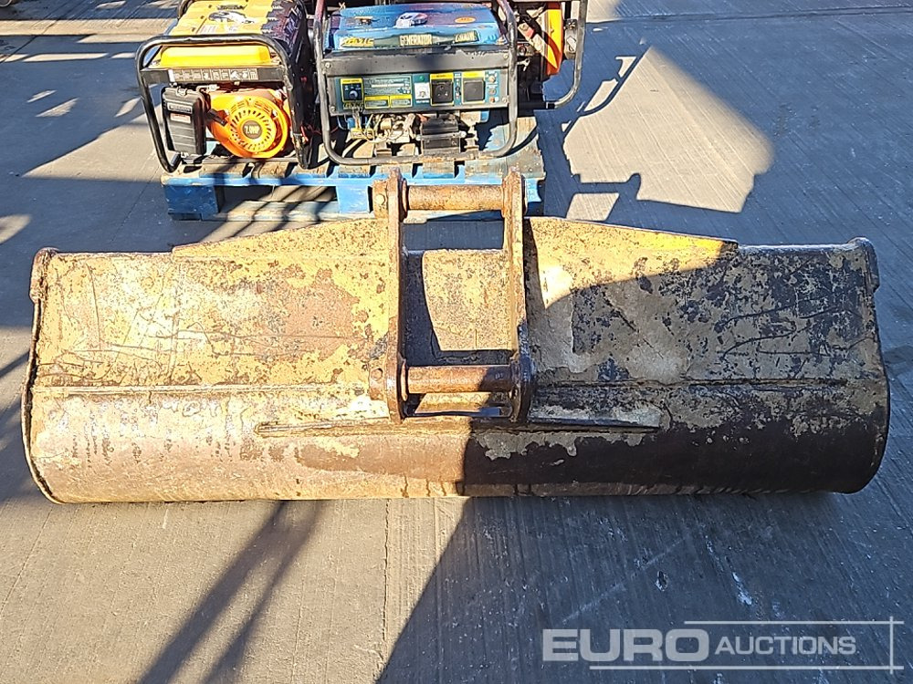 Rhinox 60" Ditching Bucket 45mm Pin to suit 4-6 Ton Excavator - Cazo: foto 4 Rhinox 60" Ditching Bucket 45mm Pin to suit 4-6 Ton Excavator - Cazo: foto 4
