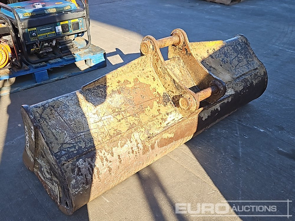 Rhinox 60" Ditching Bucket 45mm Pin to suit 4-6 Ton Excavator - Cazo: foto 3 Rhinox 60" Ditching Bucket 45mm Pin to suit 4-6 Ton Excavator - Cazo: foto 3