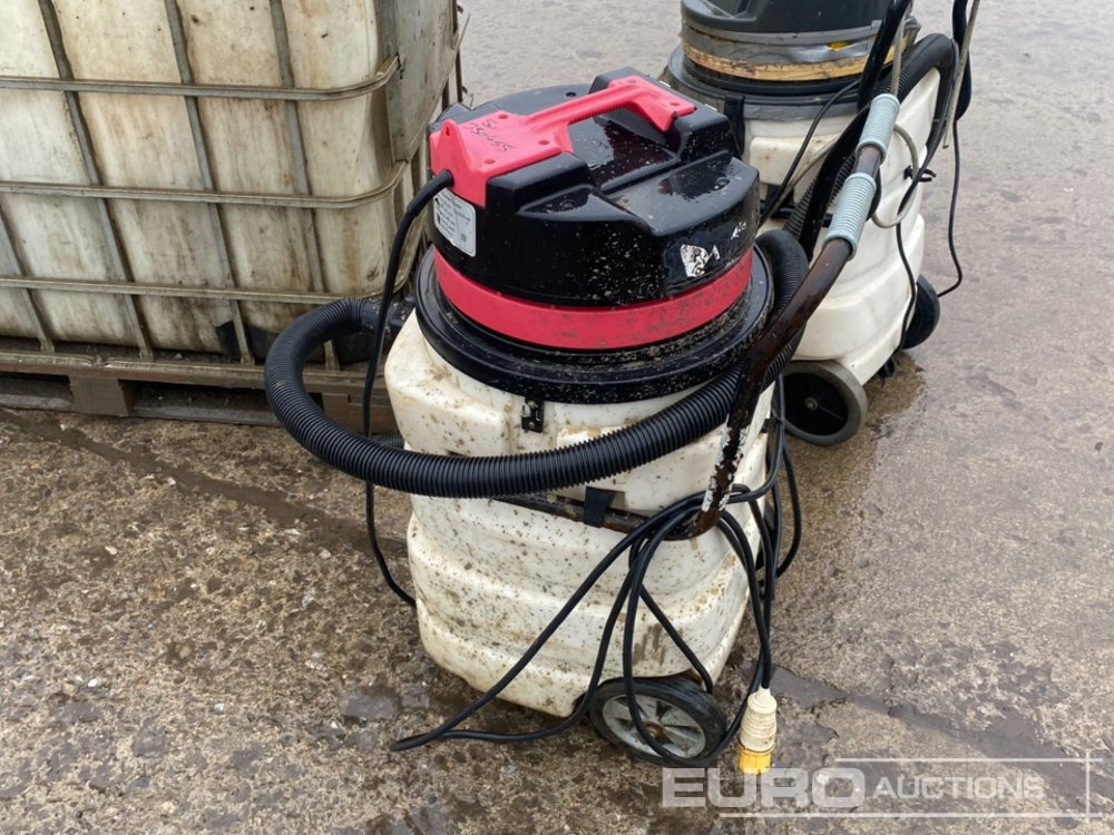 Stillage of Water Pumps, Belle Compaction Plate, Honda Engine, 1" Air Guns, Industrial Vacuums - Equipo de construcción: foto 5 Stillage of Water Pumps, Belle Compaction Plate, Honda Engine, 1" Air Guns, Industrial Vacuums - Equipo de construcción: foto 5
