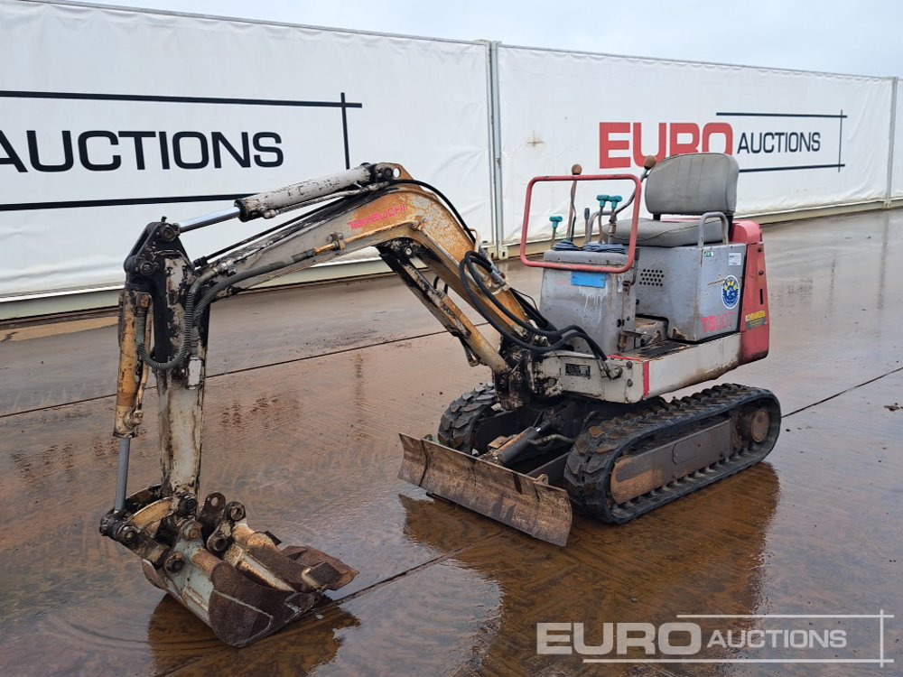 Taketuchi TB007 - Miniexcavadora: foto 1 Taketuchi TB007 - Miniexcavadora: foto 1