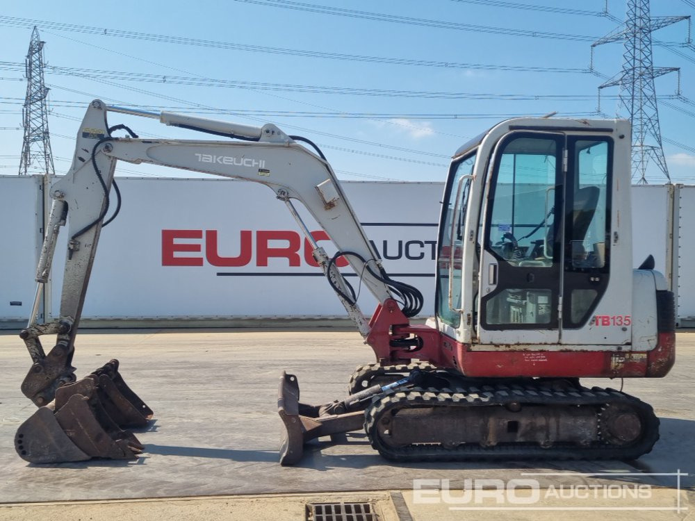 Takeuchi TB135 - Miniexcavadora: foto 2 Takeuchi TB135 - Miniexcavadora: foto 2