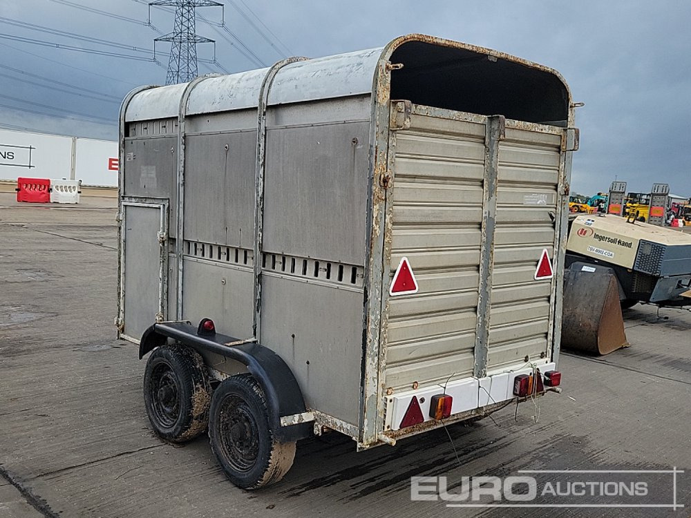 Twin Axle Livestock Trailer, Side Door, Ramp - Remolque porta maquinaria: foto 3 Twin Axle Livestock Trailer, Side Door, Ramp - Remolque porta maquinaria: foto 3