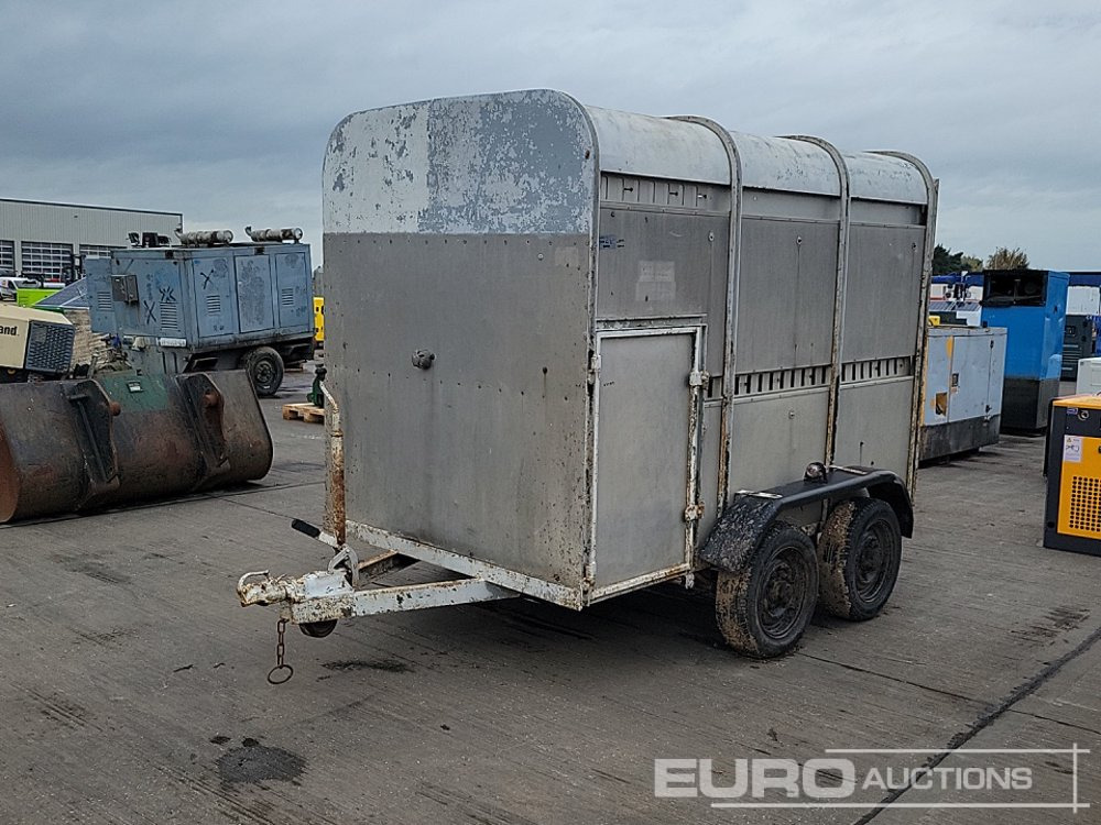 Twin Axle Livestock Trailer, Side Door, Ramp - Remolque porta maquinaria: foto 1 Twin Axle Livestock Trailer, Side Door, Ramp - Remolque porta maquinaria: foto 1