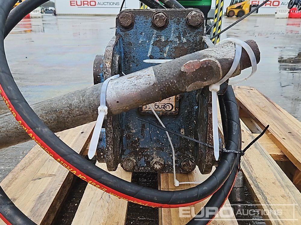 Martillo hidráulico Ueng QRB 330 Hydraulic Breaker 35mm Pin to suit Mini Excavator: foto 12