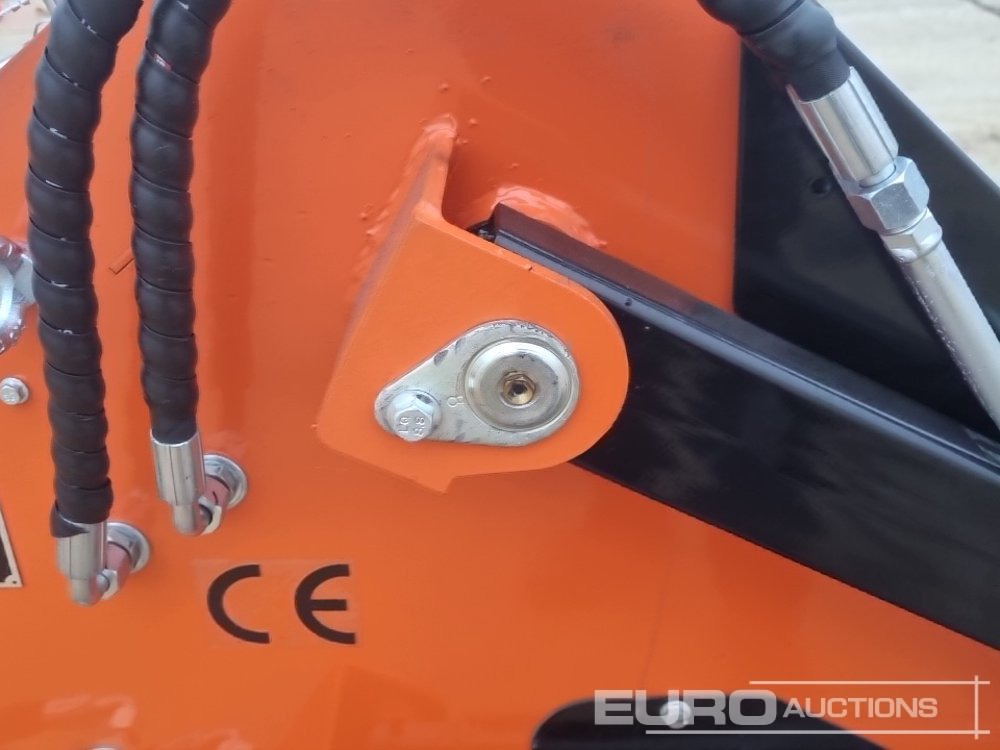 Minicargadora Unused 2025 Captok CK36C: foto 17