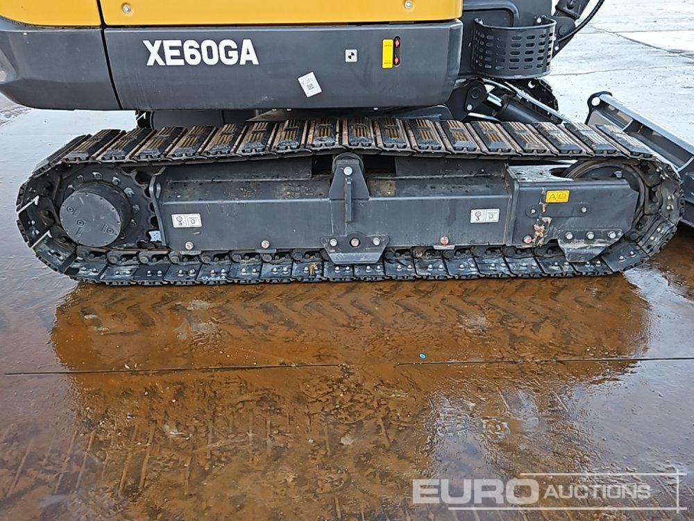 Miniexcavadora Unused 2025 XCMG XE60GA: foto 15