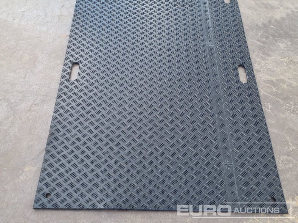 Equipo de construcción Unused 8' x 4' Plastic Ground Protection Mats (52 of), Connectors (104 of): foto 12
