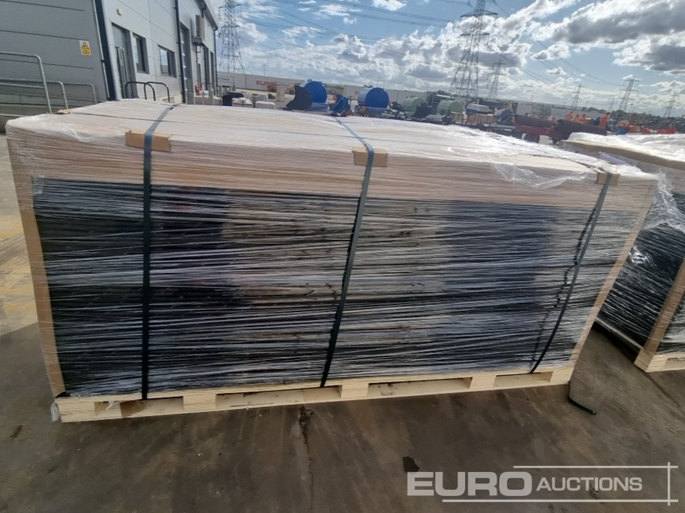 Equipo de construcción Unused 8' x 4' Plastic Ground Protection Mats (52 of), Connectors (104 of): foto 7