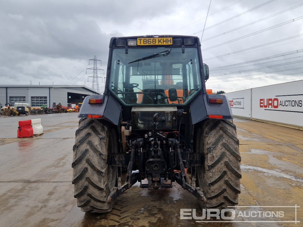 Valtra 6400 - Tractor: foto 4 Valtra 6400 - Tractor: foto 4
