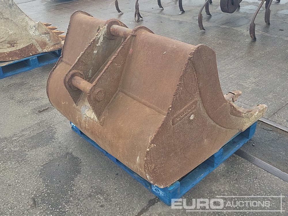 Volvo 46" Digging Bucket 65mm Pin to suit 13 Ton Excavator - Cazo: foto 5 Volvo 46" Digging Bucket 65mm Pin to suit 13 Ton Excavator - Cazo: foto 5