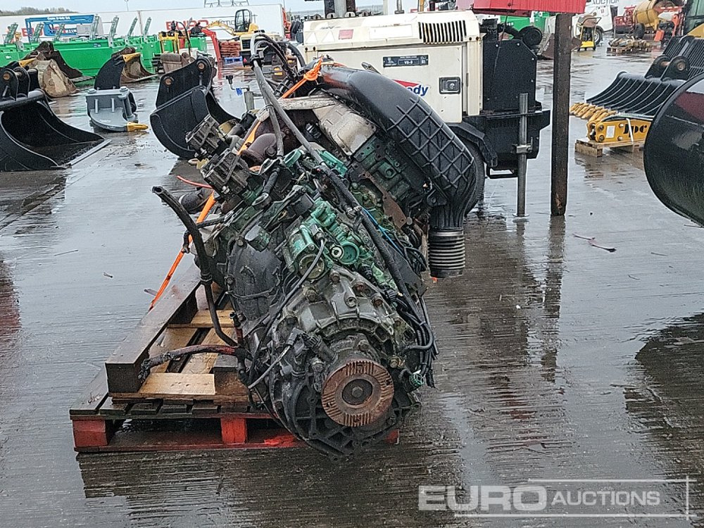 Volvo 6 Cylinder Engine, Gearbox - Motor: foto 4 Volvo 6 Cylinder Engine, Gearbox - Motor: foto 4