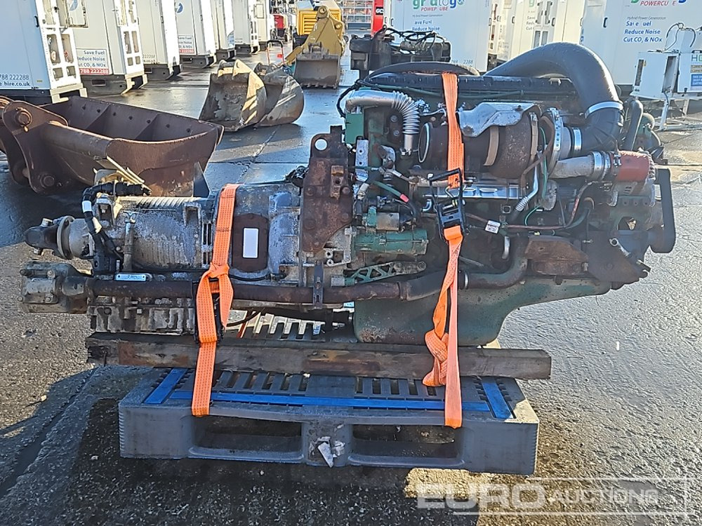 Volvo 6 Cylinder Engine, Gearbox - Motor: foto 2 Volvo 6 Cylinder Engine, Gearbox - Motor: foto 2