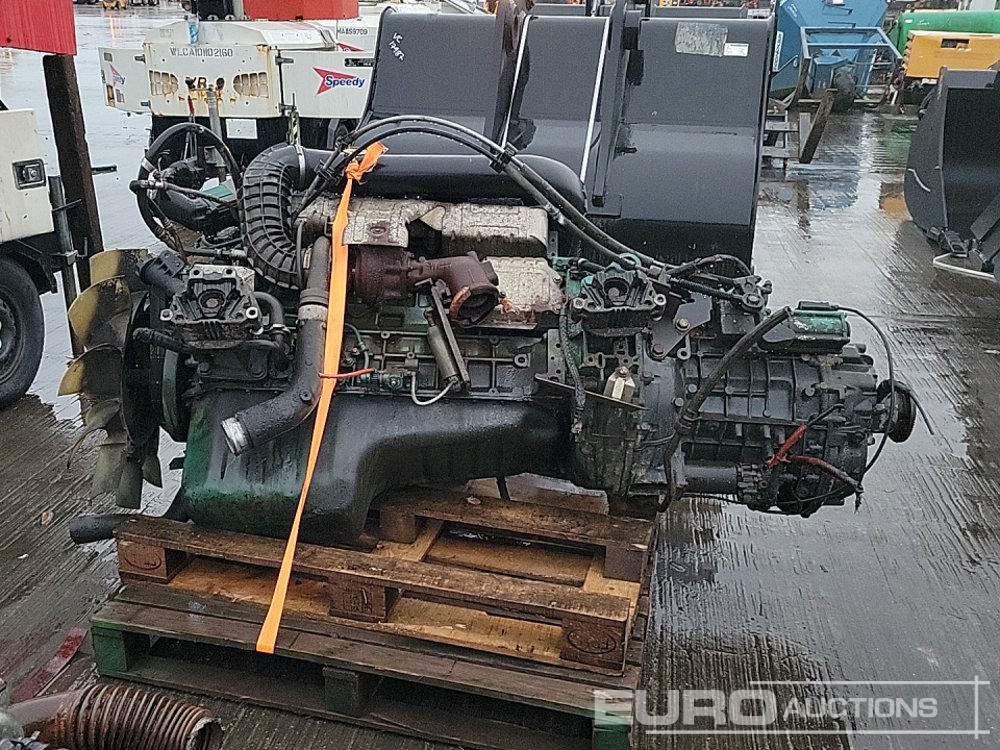 Volvo 6 Cylinder Engine, Gearbox - Motor: foto 2 Volvo 6 Cylinder Engine, Gearbox - Motor: foto 2