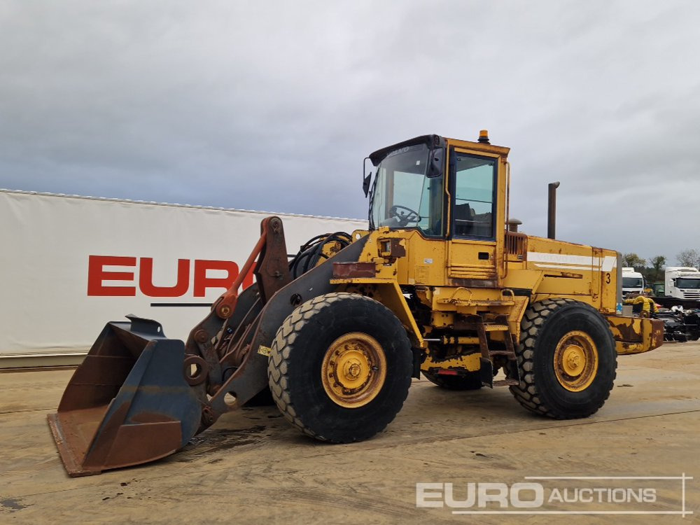 Volvo L90C - Cargadora de ruedas: foto 1 Volvo L90C - Cargadora de ruedas: foto 1