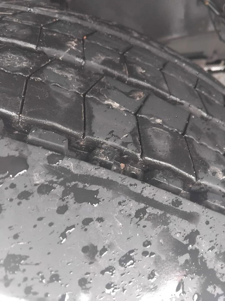 Cabeza tractora Volvo FH 460 LNG: foto 18