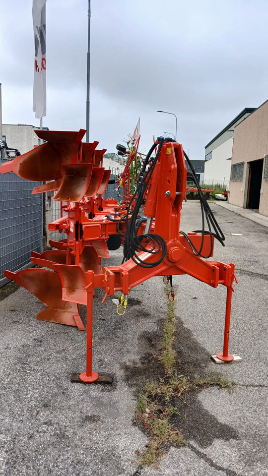 Aratro Trivomere nuovo Spada e Gatti T35FR12DVEX - Arado: foto 3 Aratro Trivomere nuovo Spada e Gatti T35FR12DVEX - Arado: foto 3