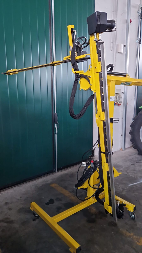 Cimatrice nuova Possamai Sebastiano CP200Top - Desbrozadora de martillos/ Trituradora: foto 3 Cimatrice nuova Possamai Sebastiano CP200Top - Desbrozadora de martillos/ Trituradora: foto 3