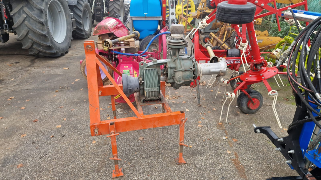 Pompa irrigazione usata Caprari Mec-D 3/65-3 - Sistema de riego: foto 2 Pompa irrigazione usata Caprari Mec-D 3/65-3 - Sistema de riego: foto 2