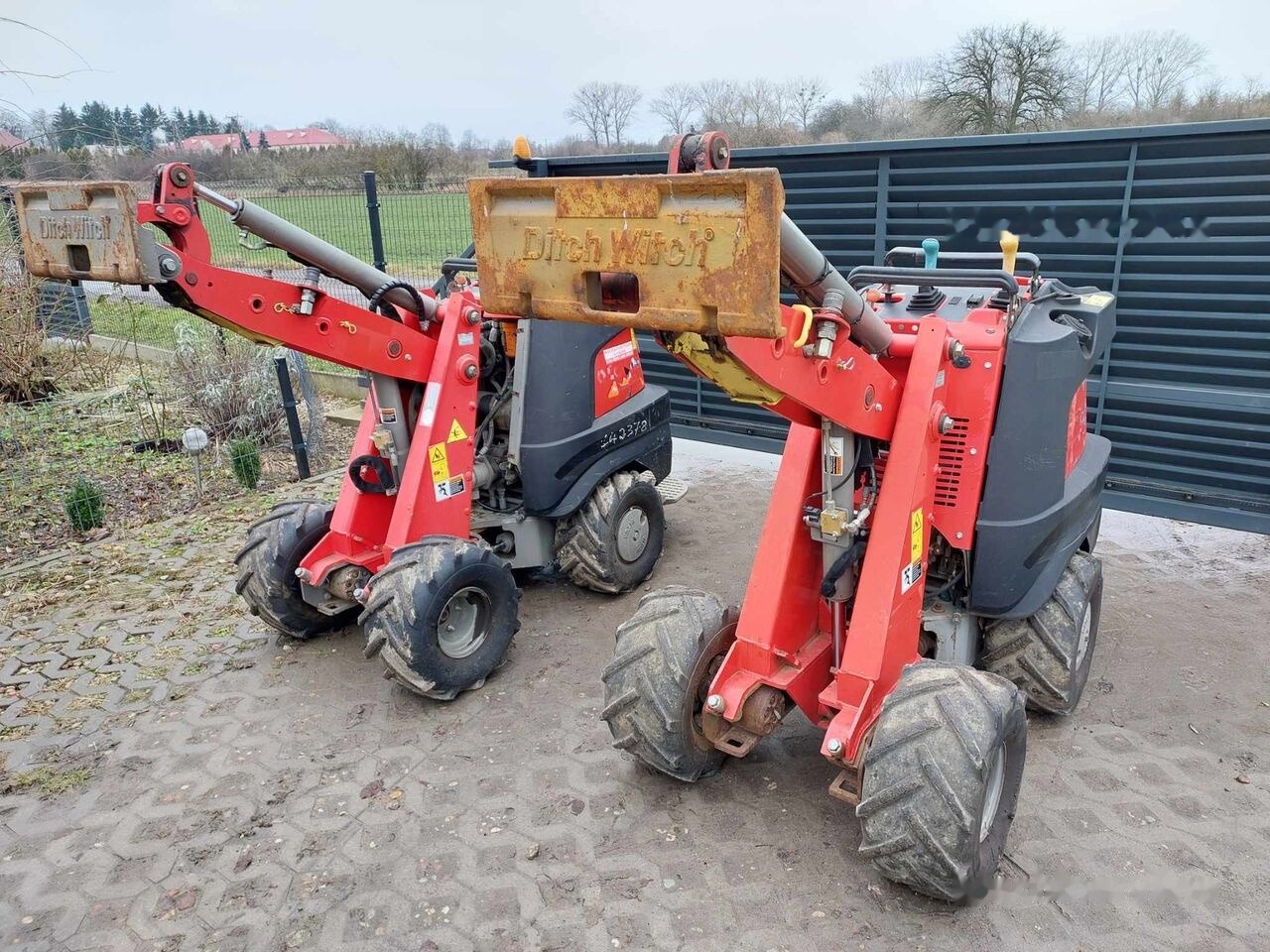 Zanjadora Ditch-Witch Zahn R300: foto 6