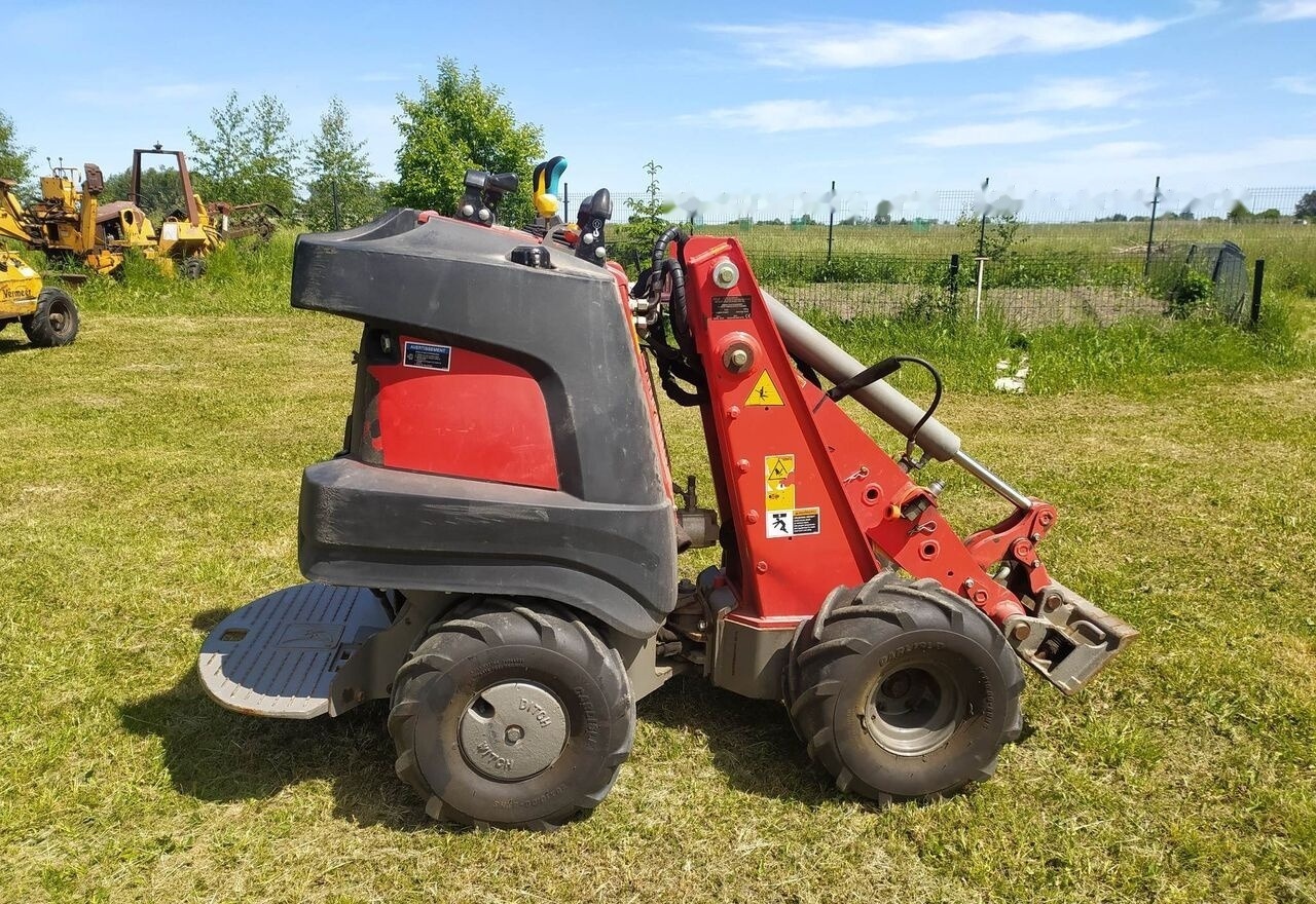 Zanjadora Ditch-Witch Zahn R300: foto 13