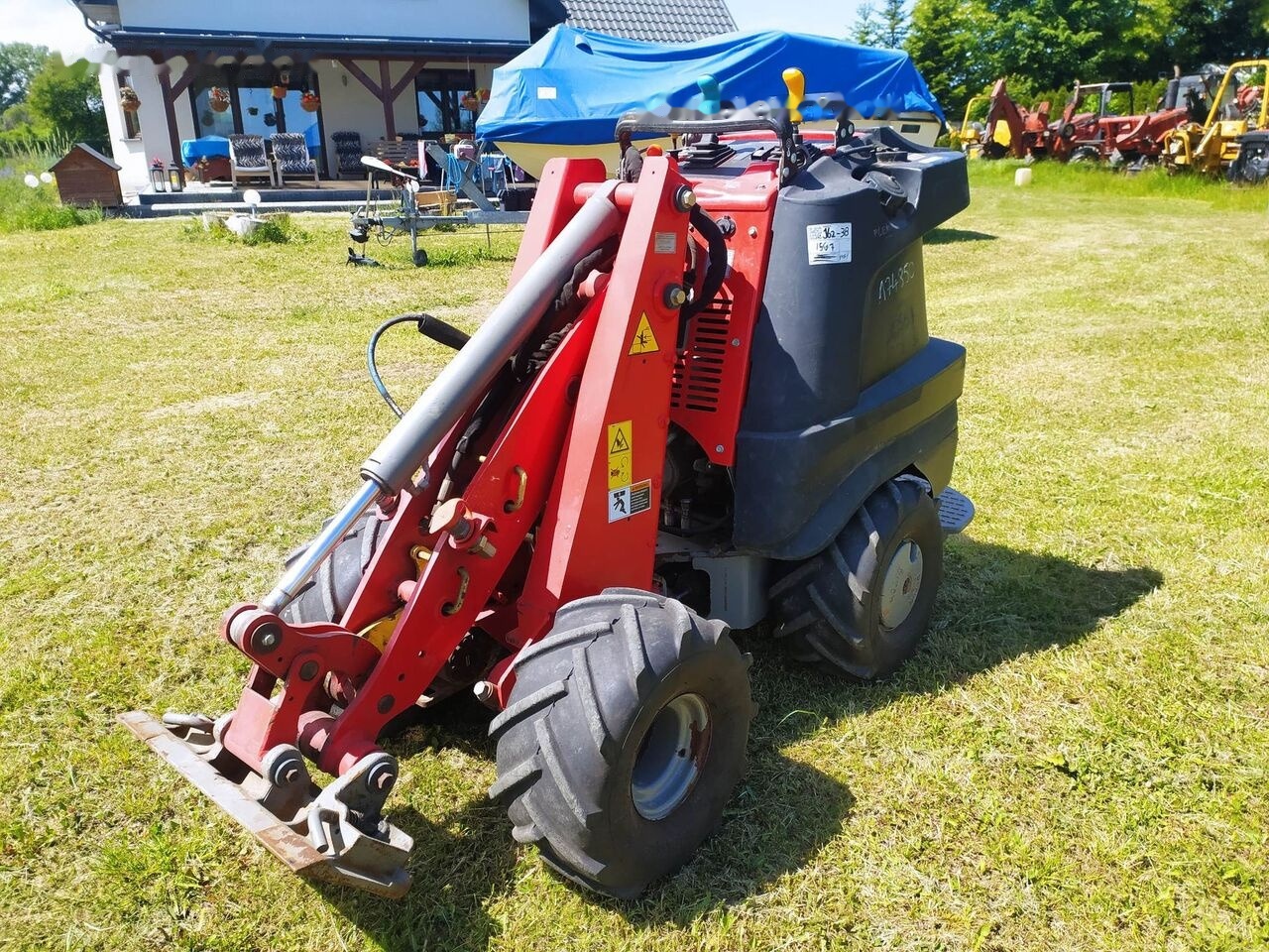 Zanjadora Ditch-Witch Zahn R300: foto 11