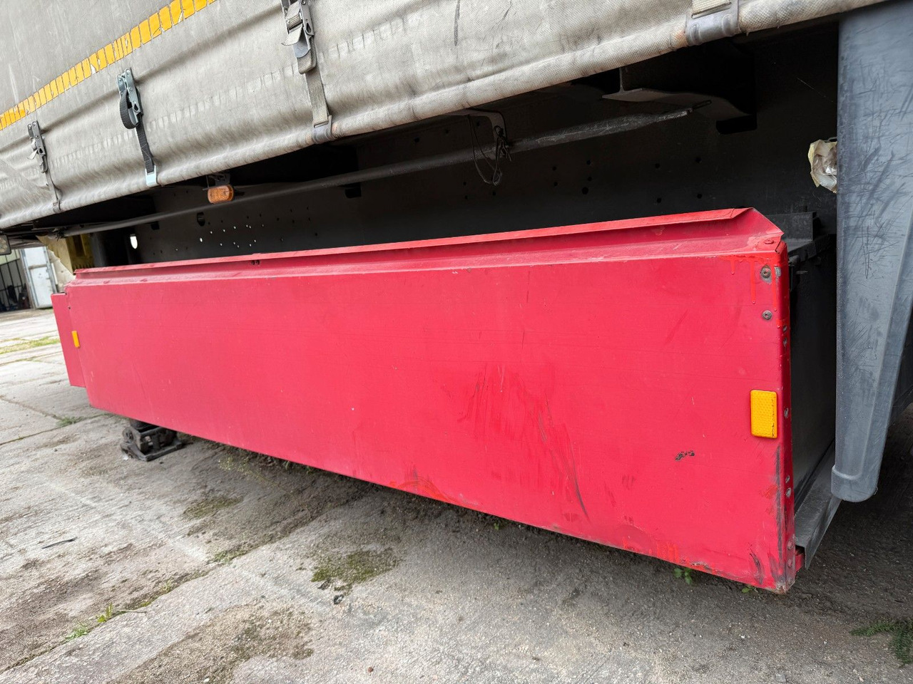 Schmitz Cargobull Standart Seitenplane/Liftachse/Palettenkasten - Semirremolque lona: foto 5 Schmitz Cargobull Standart Seitenplane/Liftachse/Palettenkasten - Semirremolque lona: foto 5